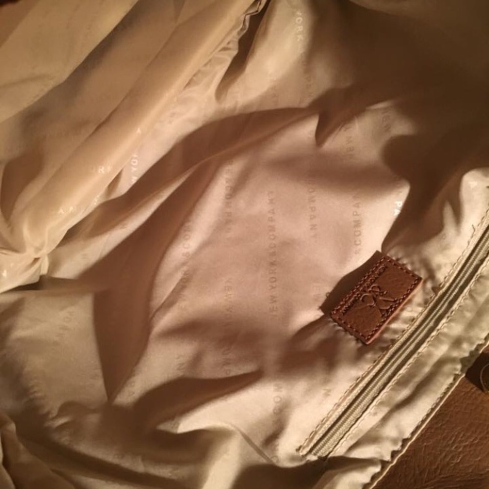 Ladies Handbag - Picture 2 of 2